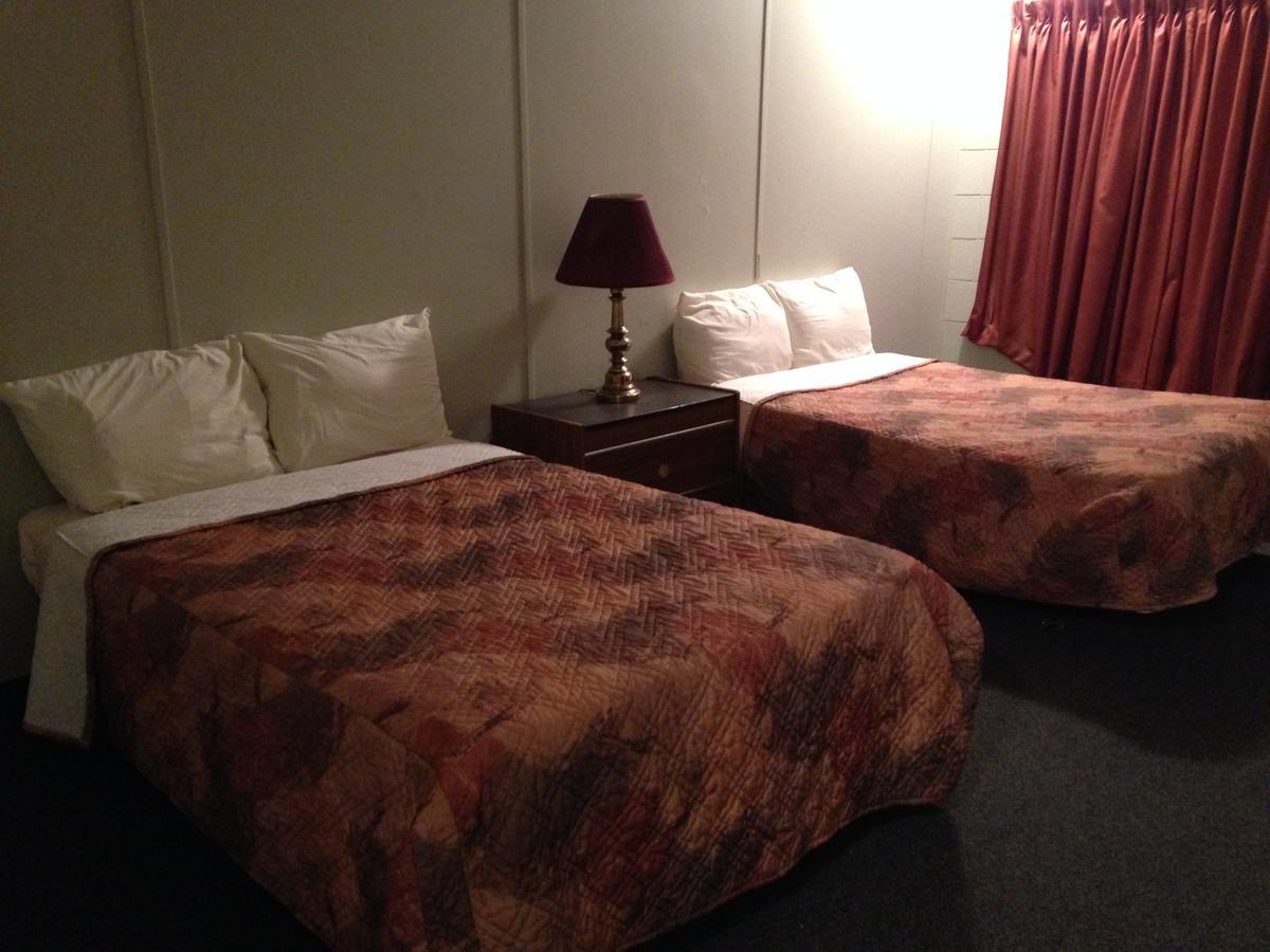 Macklin Motor Inn ภายนอก รูปภาพ