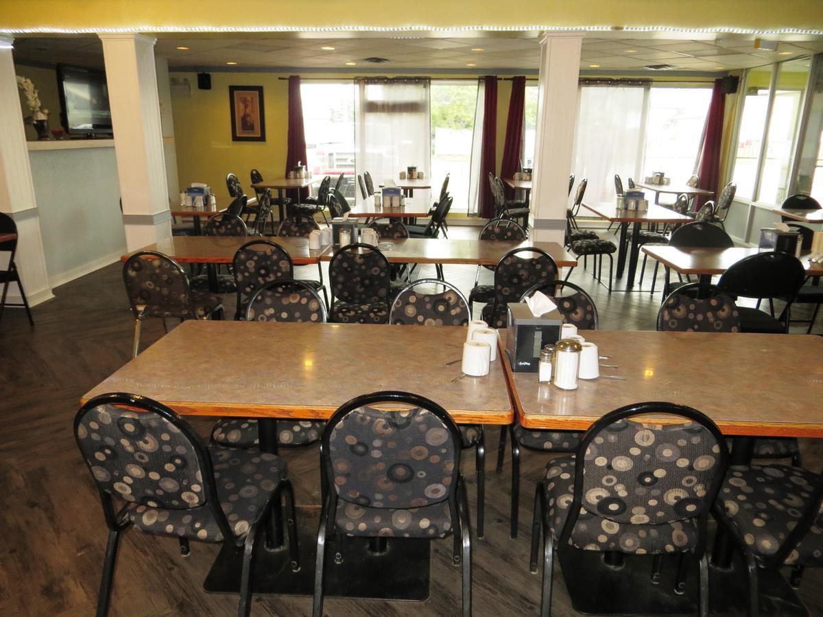 Macklin Motor Inn ภายนอก รูปภาพ