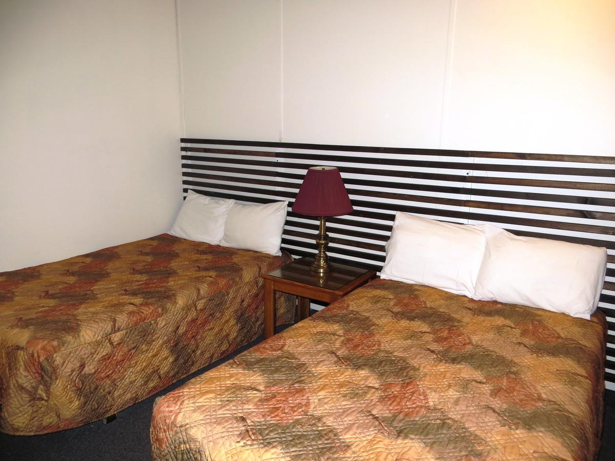 Macklin Motor Inn ภายนอก รูปภาพ